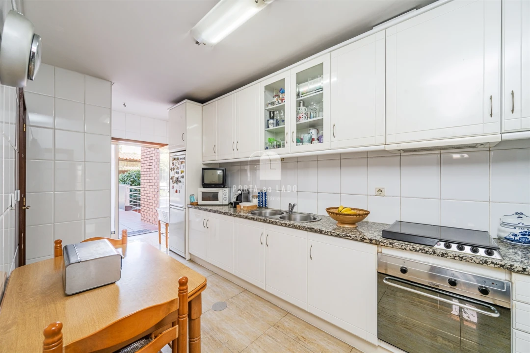 Moradia T3 para Venda em Grijó e Sermonde Foto 10