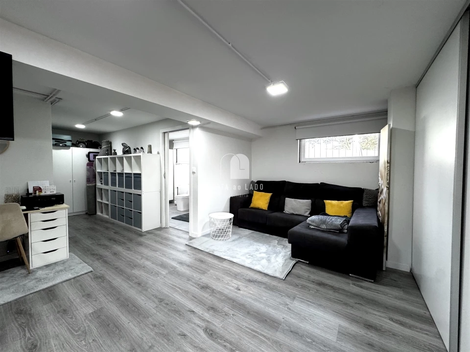 Moradia T4 para Venda em Arrifana Foto 27