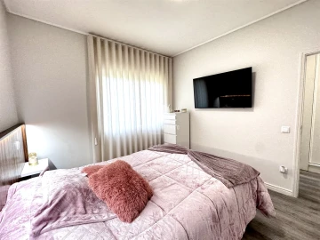 Moradia T4 para Venda em Arrifana