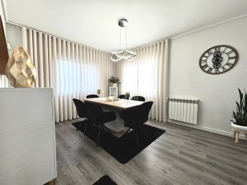 Moradia T4 para Venda em Arrifana