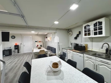 Moradia T4 para Venda em Arrifana