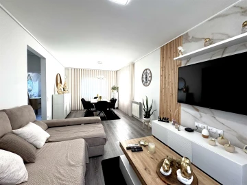 Moradia T4 para Venda em Arrifana