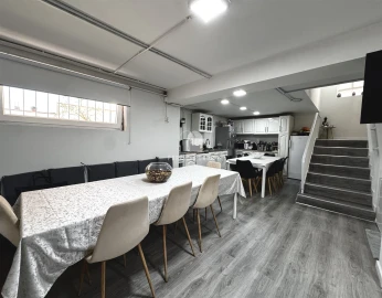 Moradia T4 para Venda em Arrifana