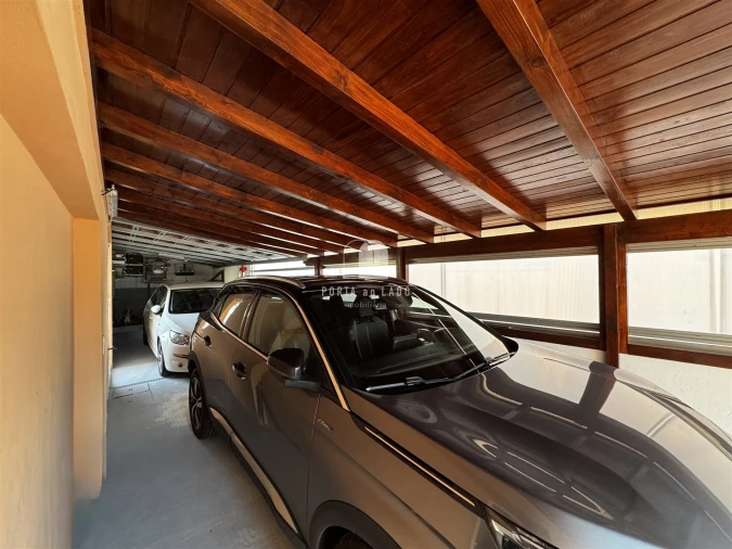 Moradia T4 para Venda em Arrifana Foto 35