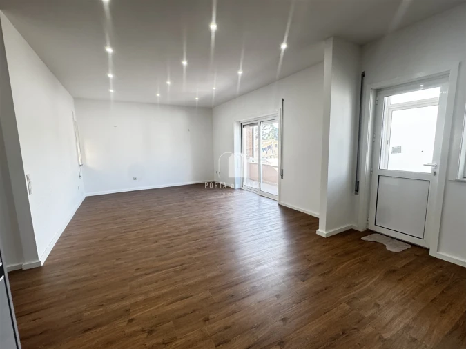 Apartamento T3 para Venda em Aguas Santas Foto 7