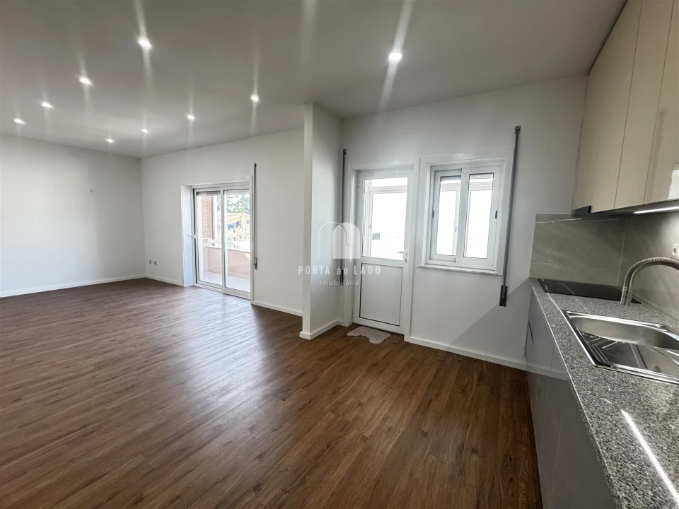 Apartamento T3 para Venda em Aguas Santas Foto 5