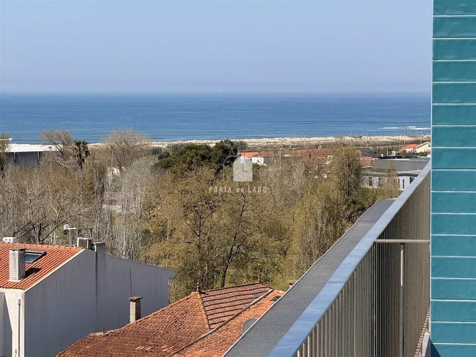 Apartamento T2 para Venda em Espinho Foto 20