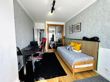 Apartamento T3 para Venda em Grijó e Sermonde