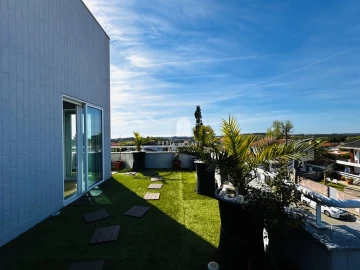 Apartamento T3 para Venda em Grijó e Sermonde