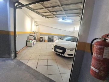 Apartamento T3 para Venda em Grijó e Sermonde