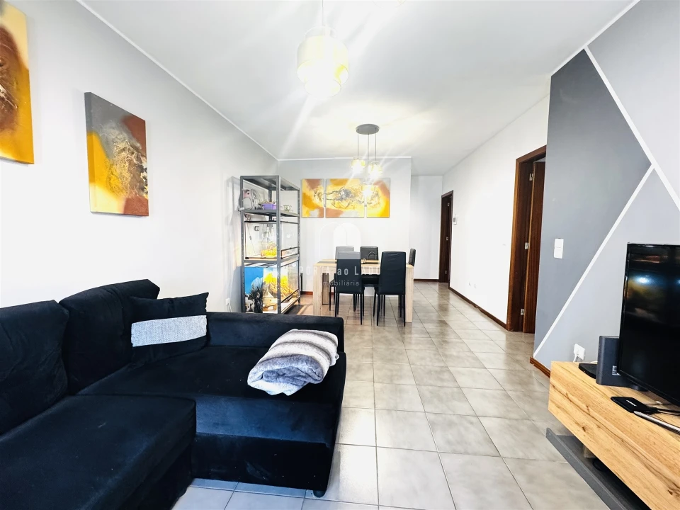 Apartamento T2 para Venda em Rio Tinto Foto 1