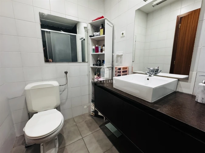 Apartamento T2 para Venda em Rio Tinto Foto 15
