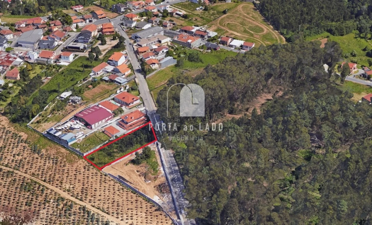 Terreno para Venda em Argoncilhe Foto 4