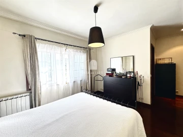 Moradia T3 para Venda em Serzedo e Perosinho