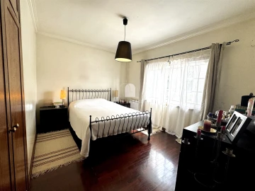 Moradia T3 para Venda em Serzedo e Perosinho