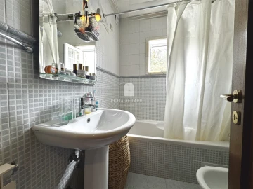 Moradia T3 para Venda em Serzedo e Perosinho