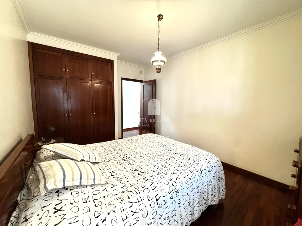 Moradia T3 para Venda em Serzedo e Perosinho Foto 13