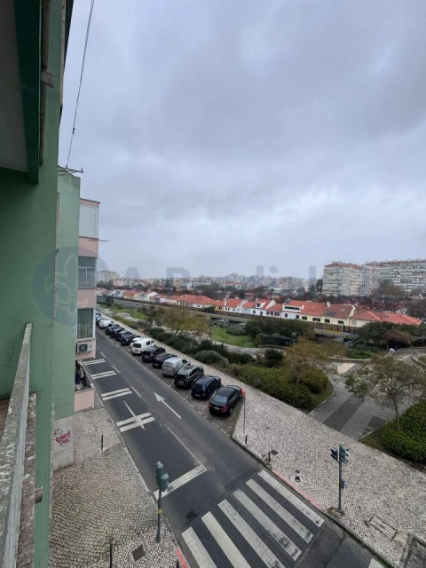 Apartamento T2 para Venda em Venteira