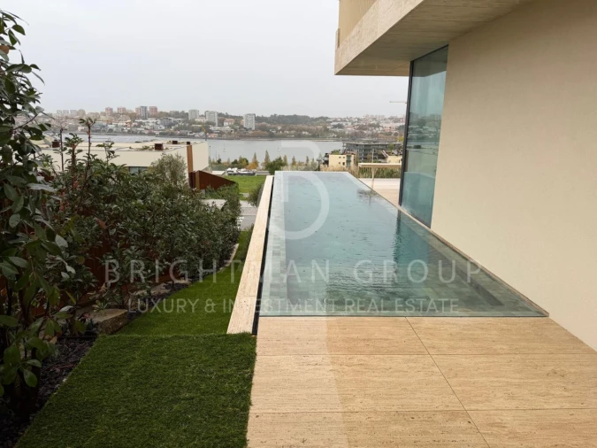 Moradia T3 para Venda em Canidelo Foto 17