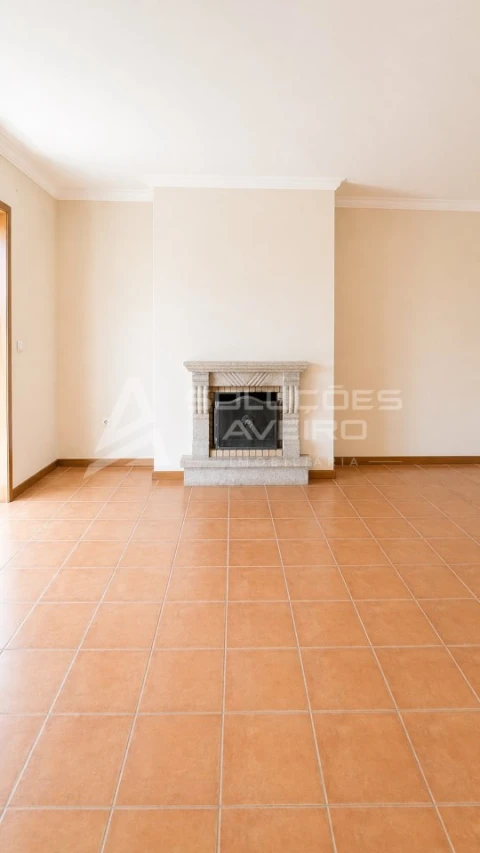 Apartamento T2 para Venda em Águeda e Borralha