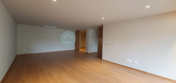 Apartamento T3 para Venda em Paranhos