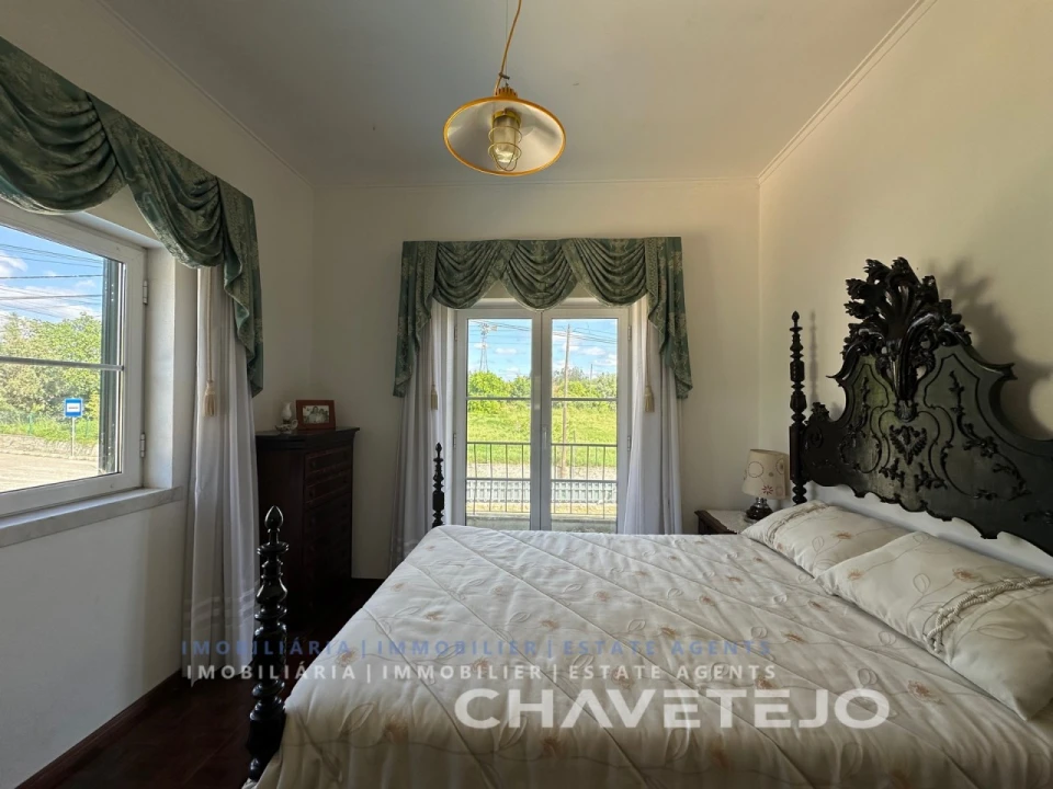 Moradia T4 para Venda em Serra e Junceira Foto 14