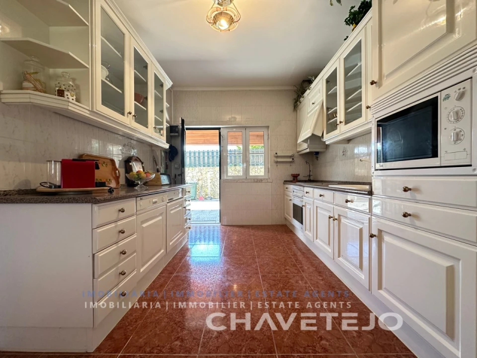 Moradia T4 para Venda em Serra e Junceira Foto 25