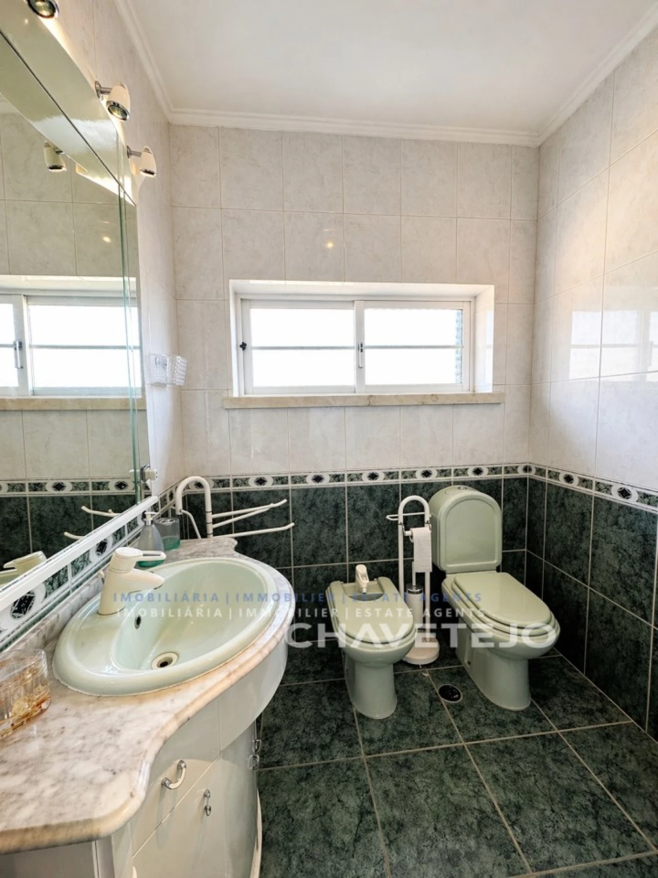 Moradia T4 para Venda em Serra e Junceira Foto 9