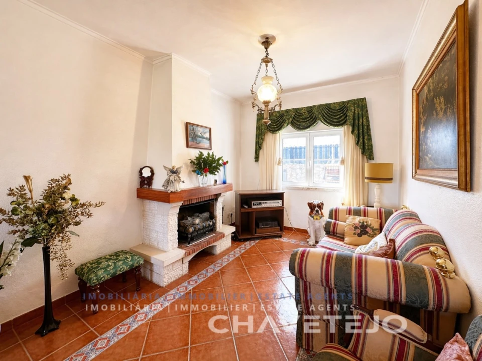 Moradia T4 para Venda em Serra e Junceira Foto 20