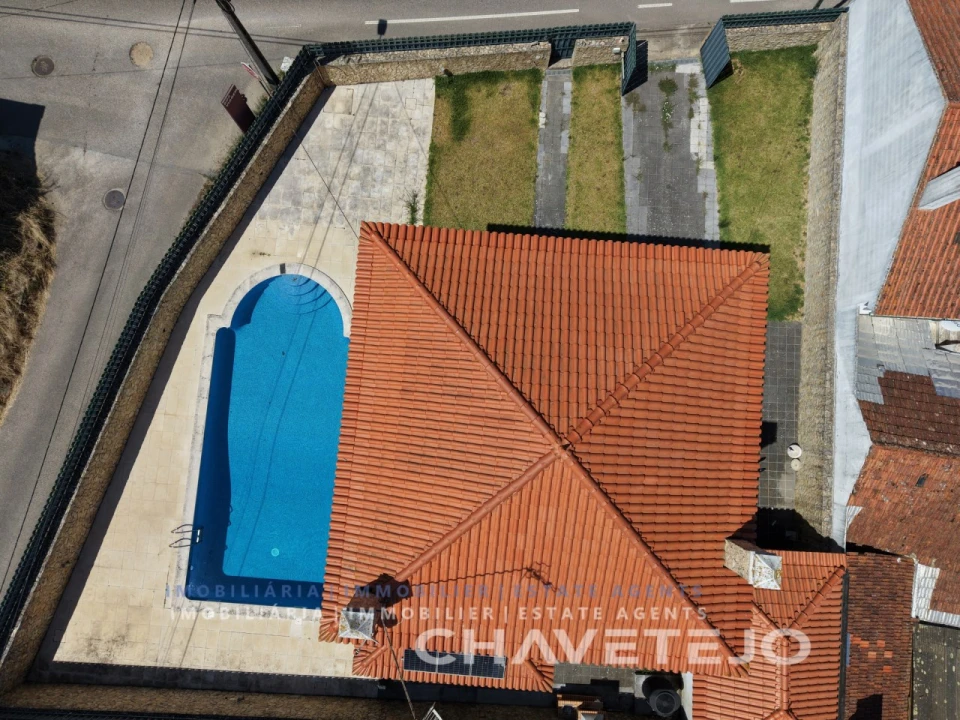 Moradia T4 para Venda em Serra e Junceira Foto 37