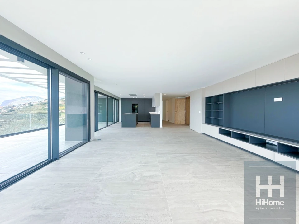 Apartamento T4 para Venda em São Martinho Foto 13