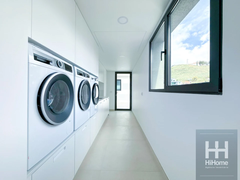 Apartamento T4 para Venda em São Martinho Foto 20