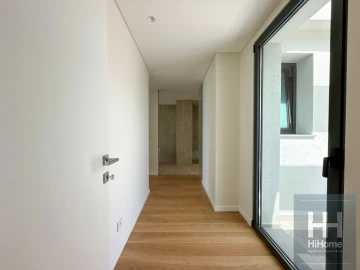 Apartamento T4 para Venda em São Martinho