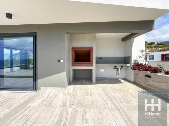 Apartamento T4 para Venda em São Martinho Foto 4