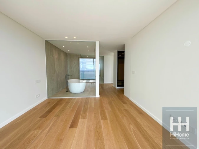 Apartamento T4 para Venda em São Martinho Foto 37