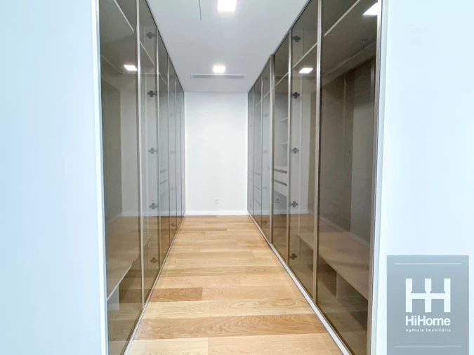 Apartamento T4 para Venda em São Martinho Foto 40