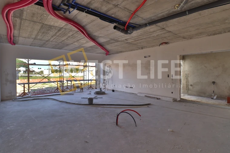 Moradia T4 para Venda em Silveira Foto 3