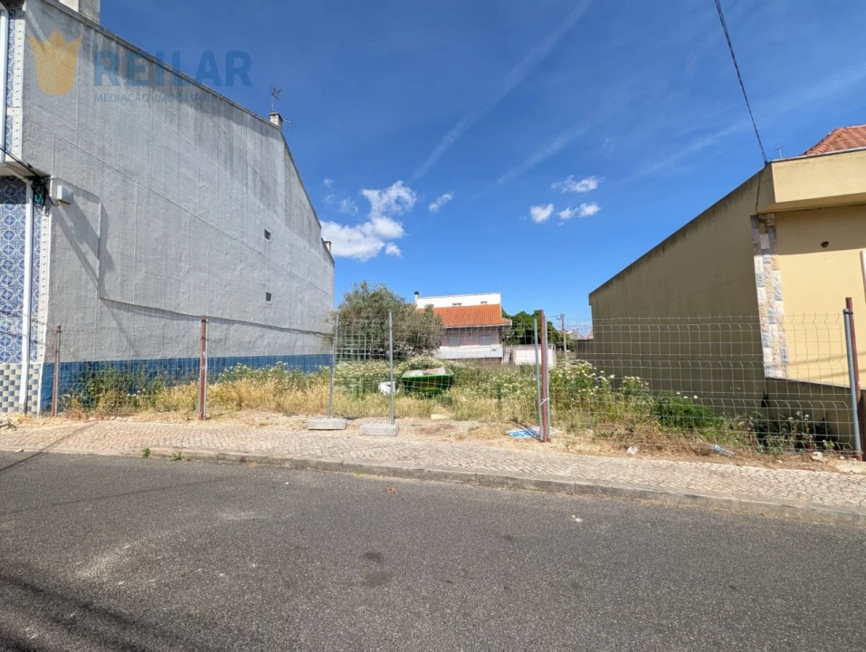 Terreno para Venda em Camarate, Unhos e Apelação Foto 1