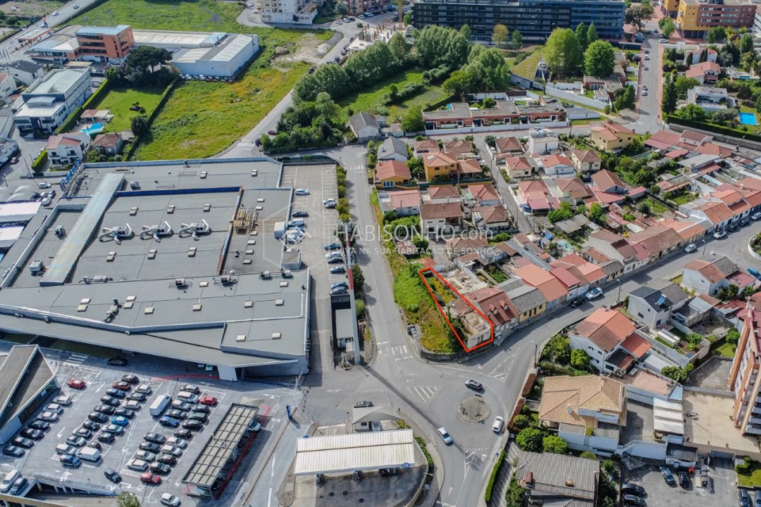 Moradia T4 para Venda em Vila Nova de Famalicão e Calendário Foto 8