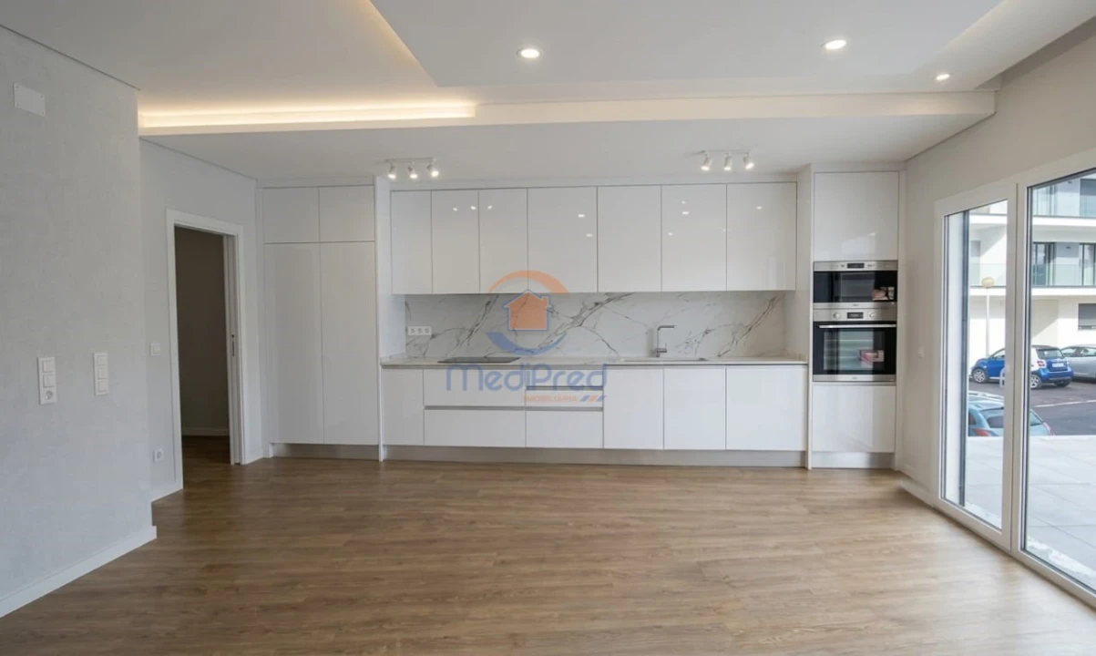 Apartamento T2 para Venda em Santo António dos Cavaleiros e Frielas Foto 1