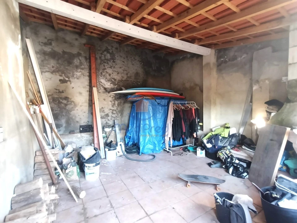 Moradia T2 para Venda em Carvoeira e Carmões Foto 24