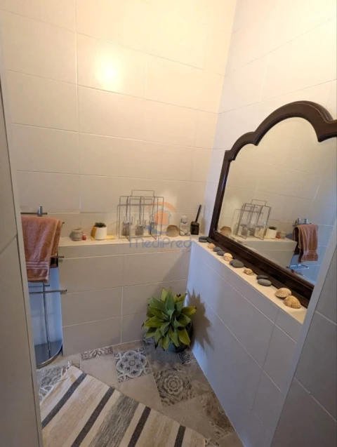 Moradia T2 para Venda em Carvoeira e Carmões