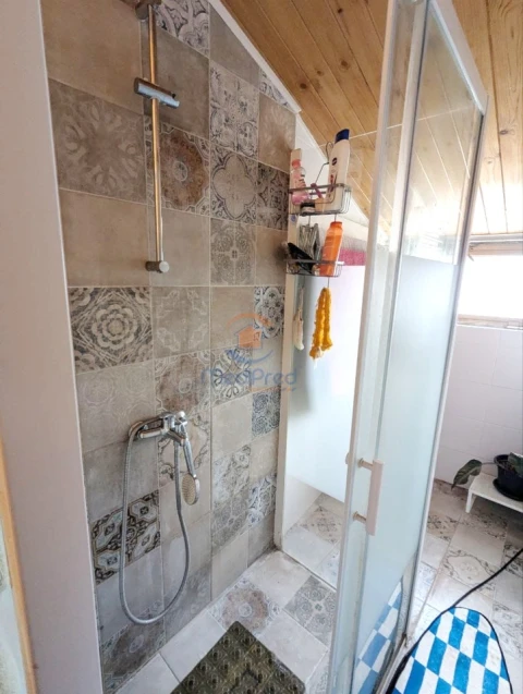 Moradia T2 para Venda em Carvoeira e Carmões