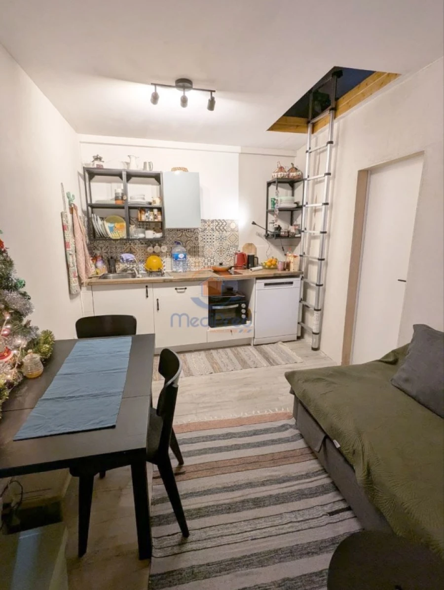 Moradia T2 para Venda em Carvoeira e Carmões Foto 6