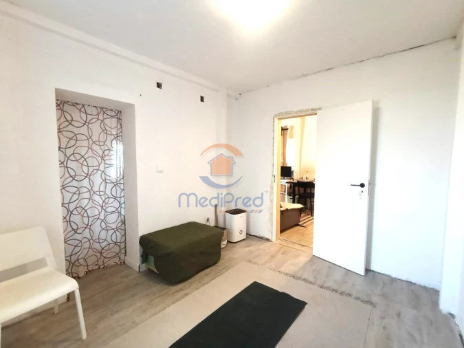 Moradia T2 para Venda em Carvoeira e Carmões Foto 11