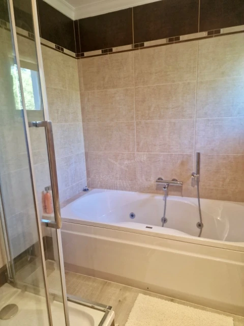 Moradia T3 para Venda em Santa Catarina da Fonte do Bispo