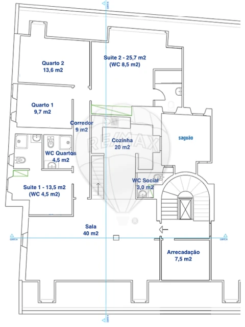 Apartamento T4 para Arrendamento em Misericórdia