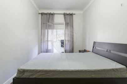 Apartamento T4 para Venda em Alvalade