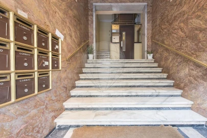 Apartamento T4 para Venda em Alvalade