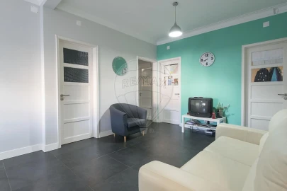 Apartamento T4 para Venda em Alvalade